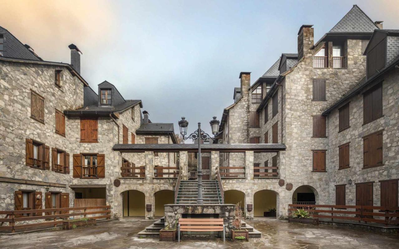 Apartamento Atico A Residencial Caldares El Pueyo El Pueyo de Jaca Exterior foto